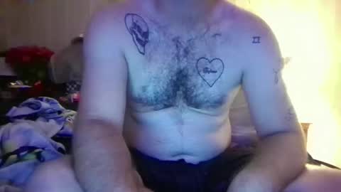 Snapshot of jaybeast98 chatting on June 3, 11:35 am jaybeast98 online show from June 3, 11:35 am