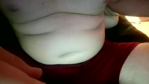 Snapshot of jaybeast98 chatting on June 14, 1:25 am jaybeast98 online show from June 14, 1:25 am
