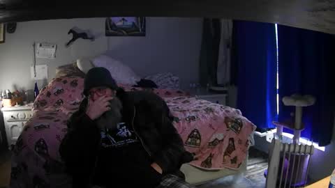 Snapshot of jaycanbefun chatting on November 29, 4:54 pm Grand Zaddy or Jay its casual online show from November 29, 4:54 pm