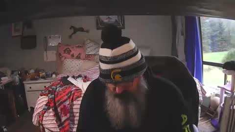 Snapshot of jaycanbefun chatting on December 14, 6:34 pm Grand Zaddy or Jay its casual online show from December 14, 6:34 pm