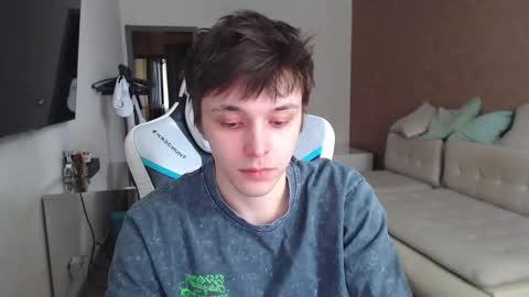 Jayce online show from March 2, 9:21 am