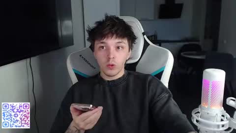 Jayce online show from July 28, 4:39 pm