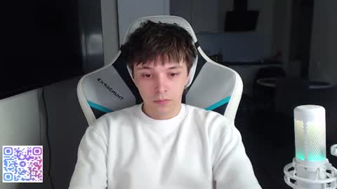 Jayce online show from July 29, 5:33 pm