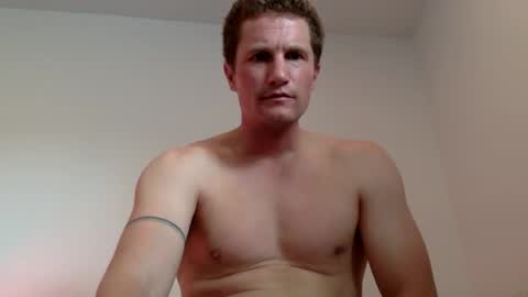 Snapshot of jaycup1989 chatting on December 6, 7:01 pm jaycup1989 online show from December 6, 7:01 pm