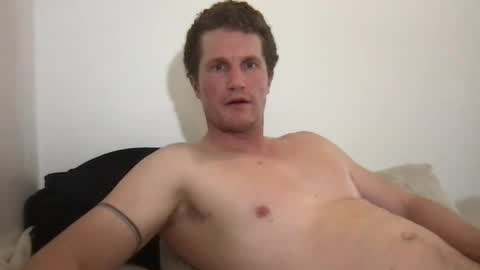 Snapshot of jaycup1989 chatting on February 5, 12:20 am jaycup1989 online show from February 5, 12:20 am