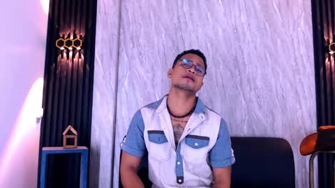 Jayden Morris online show from November 15, 11:29 am