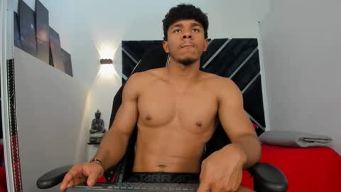 Snapshot of jaydenvance chatting on September 19, 3:34 pm JAYDEN online show from September 19, 3:34 pm