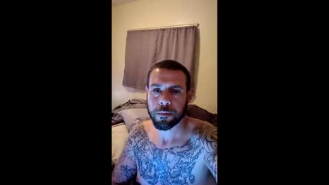 Snapshot of jaymat0425 chatting on May 23, 7:24 am jaymat0425 online show from May 23, 7:24 am