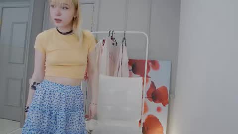 Jayne online show from December 2, 11:26 am