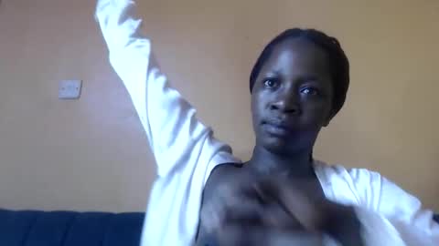 Snapshot of jayny1 chatting on October 26, 5:13 am Jayny online show from October 26, 5:13 am