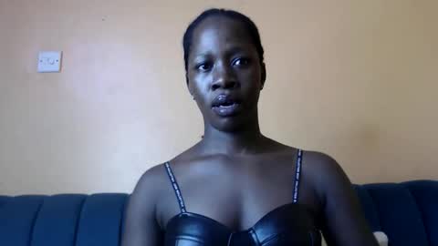 Snapshot of jayny1 chatting on November 11, 12:27 pm Jayny online show from November 11, 12:27 pm