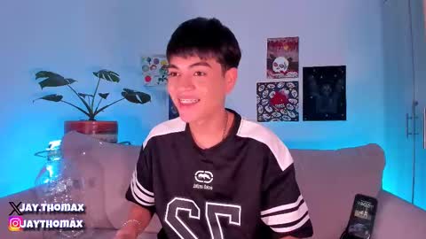 Snapshot of jaythomax chatting on February 22, 10:20 pm jaythomax online show from February 22, 10:20 pm