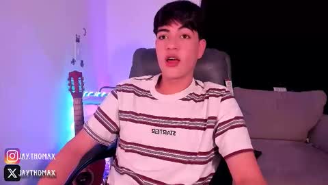 jaythomax online show from September 9, 12:54 am