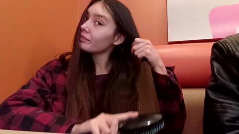 Snapshot of jazchai chatting on December 27, 3:59 pm jazchai online show from December 27, 3:59 pm