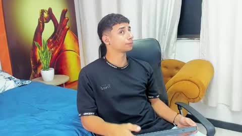 jaze_bradley online show from February 21, 11:22 am