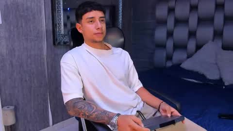 jaze_bradley online show from September 9, 11:32 am