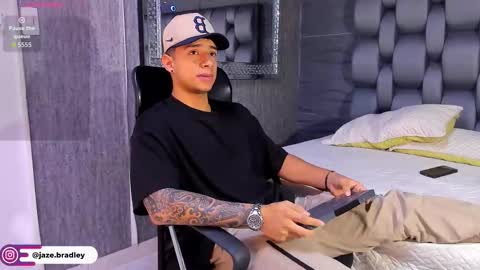 jaze_bradley online show from September 24, 11:24 am