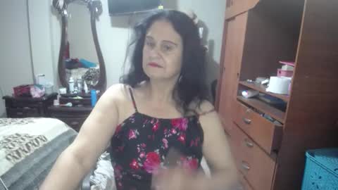jazmim online show from April 2, 2:47 pm