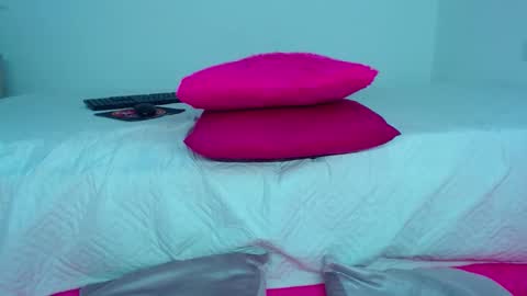 Snapshot of jazminbrouw chatting on January 8, 11:51 pm jazmin online show from January 8, 11:51 pm