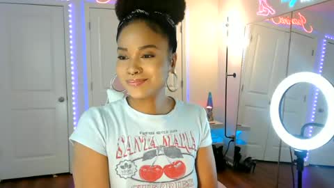 Jazmine Fox online show from July 8, 9:41 pm