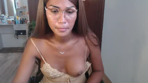 jasmine online show from May 11, 5:35 am