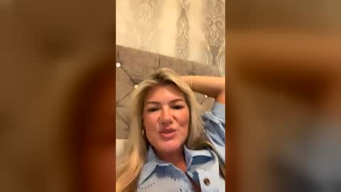 jazzypink86 online show from July 15, 7:41 pm