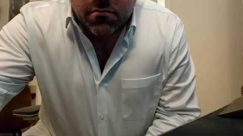 jbieber00007 online show from October 10, 10:25 am