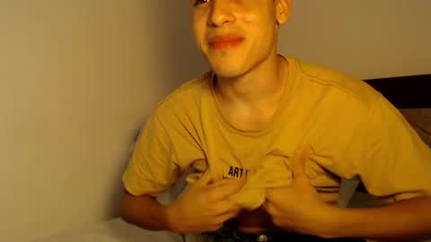 Snapshot of jbunny03 chatting on October 18, 4:04 am Lin online show from October 18, 4:04 am