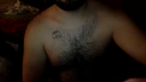 Snapshot of jc2013116 chatting on December 18, 1:28 pm jc- new here online show from December 18, 1:28 pm