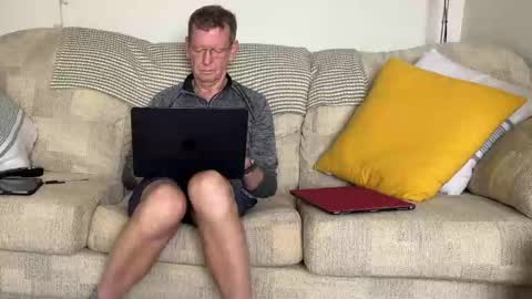 Jon online show from December 4, 12:47 pm