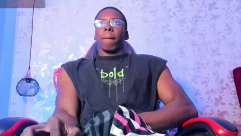 Snapshot of jd_thebaby chatting on November 27, 12:40 pm jd thebaby online show from November 27, 12:40 pm