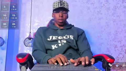 Snapshot of jd_thebaby chatting on December 1, 12:21 pm jd thebaby online show from December 1, 12:21 pm