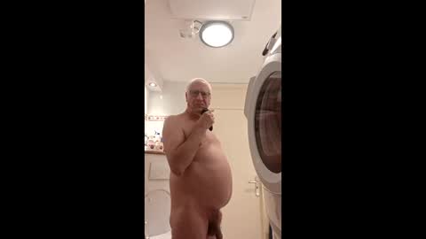 Daddy J online show from June 2, 5:53 am