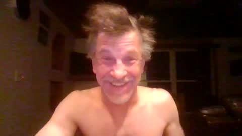 Snapshot of jdgiddy69 chatting on March 29, 12:54 am jdgiddy69 online show from March 29, 12:54 am