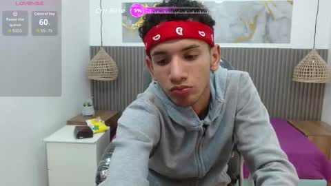 jdwhite18 online show from February 15, 4:31 am