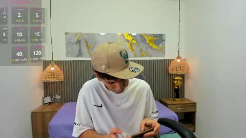 jdwhite18 online show from June 25, 12:54 am