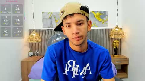 jdwhite18 online show from July 2, 12:43 am