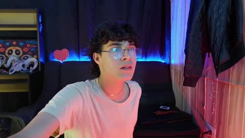 Snapshot of jeam_hot chatting on February 15, 9:59 pm jeam_hot online show from February 15, 9:59 pm