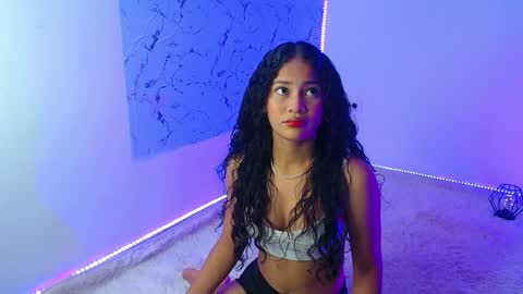 Snapshot of jean_widow chatting on November 13, 9:47 pm Jean Widow online show from November 13, 9:47 pm