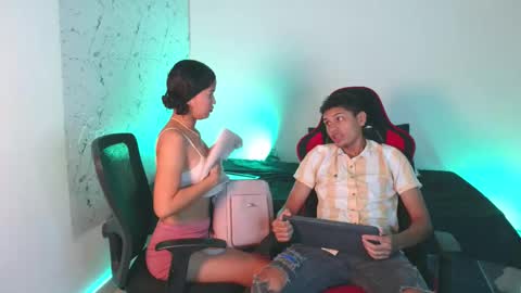 Snapshot of jean_widow chatting on November 15, 2:13 pm Jean Widow online show from November 15, 2:13 pm