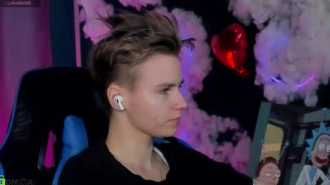 jean_wilsons online show from February 22, 11:20 am