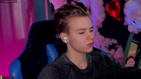 jean_wilsons online show from February 23, 11:18 am