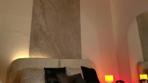 Jean Colleman online show from June 6, 12:05 am