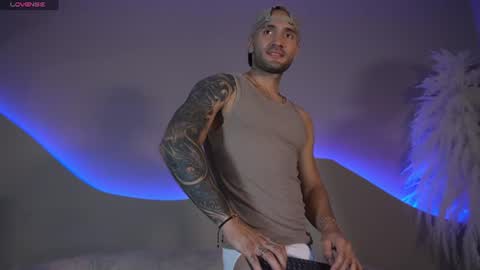 Jean Colleman online show from July 8, 12:04 am