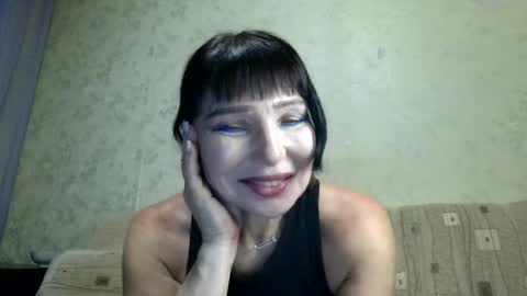 JeaneDavis online show from July 11, 5:26 pm