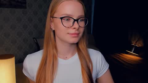 Snapshot of jeanicecoult chatting on October 8, 7:17 am Jenny online show from October 8, 7:17 am