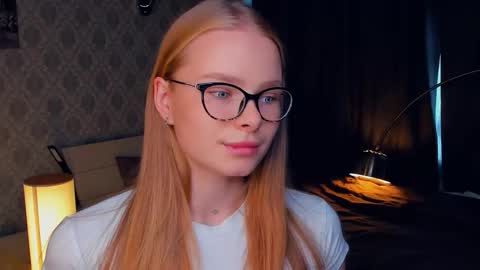 Snapshot of jeanicecoult chatting on October 10, 7:18 am Jenny online show from October 10, 7:18 am