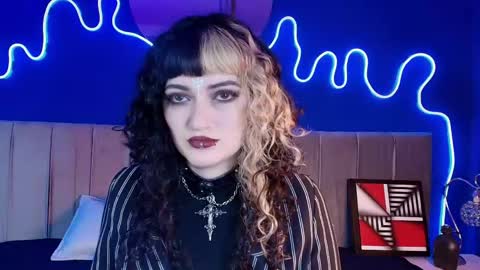 Jean online show from May 30, 7:44 pm