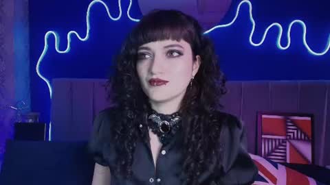 Jean online show from July 22, 7:49 pm