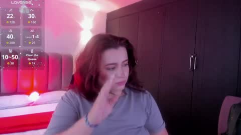 Jeanne Williams online show from June 7, 12:42 pm